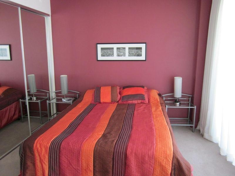 Unit 1304/438 Marine Parade, Biggera Waters QLD 4216