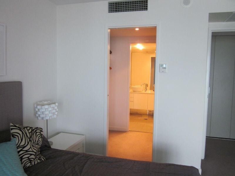 Unit 1405/438 Marine Parade, Biggera Waters QLD 4216