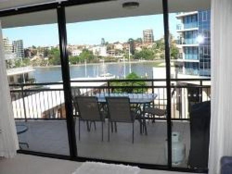 15 Goodwin Street, Kangaroo Point QLD 4169