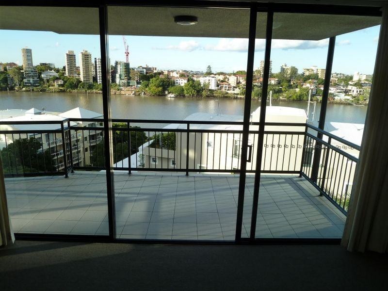 15 Goodwin Street, Kangaroo Point QLD 4169
