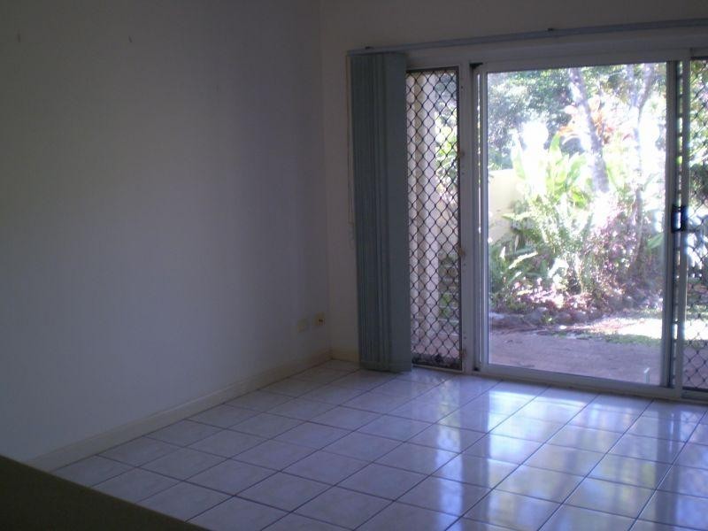 Unit 23/203 Mayers Street, Cairns QLD 4870