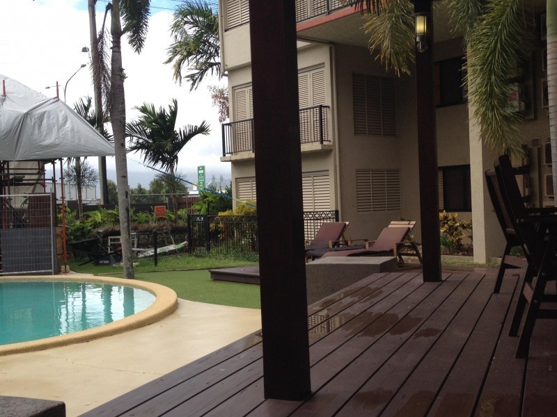 123 123/2 Rigg Street, Woree QLD 4868