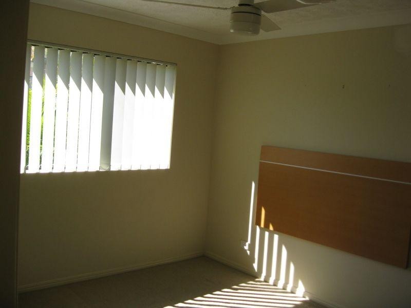 16 Markeri Street, Mermaid Beach QLD 4218