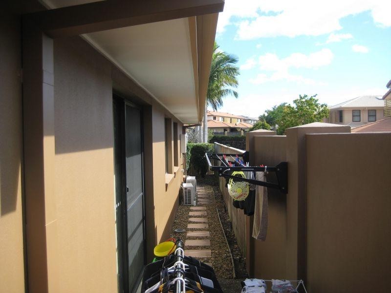136 Palm Meadows Drive, Carrara QLD 4211