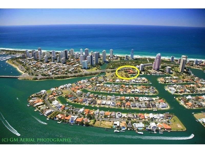 22 Commodore Drive, Paradise Waters QLD 4217