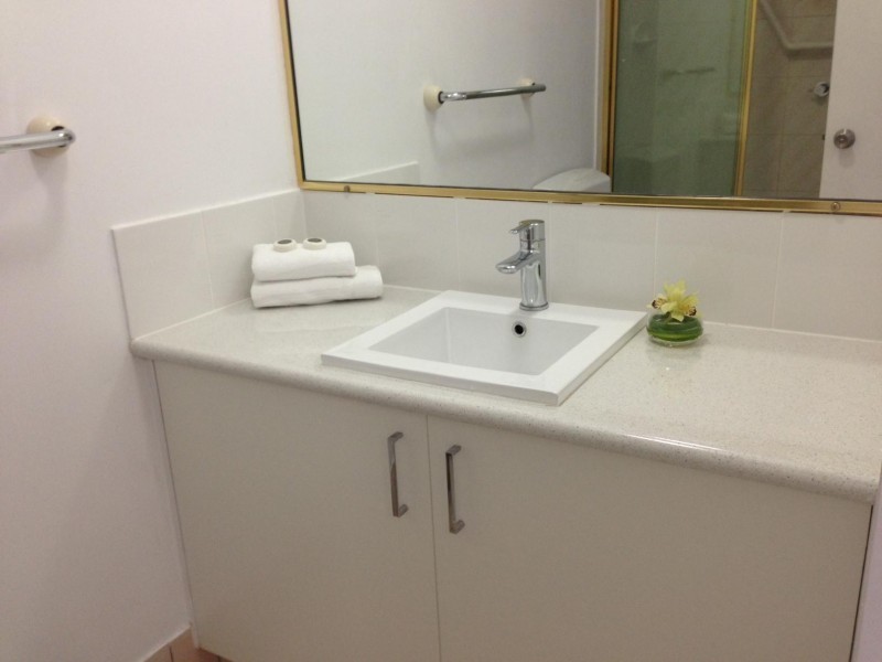 2 Coolgardie Street, Elanora QLD 4221