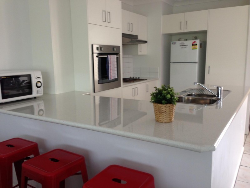 2 Coolgardie Street, Elanora QLD 4221