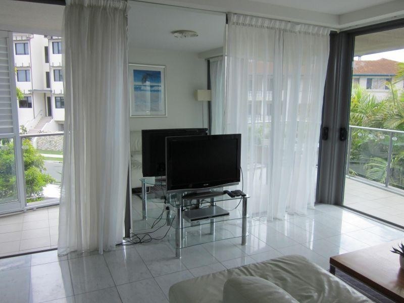 Unit 1102/438 Marine Parade, Biggera Waters QLD 4216