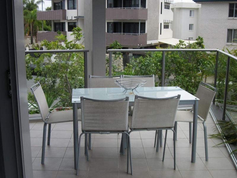 Unit 1102/438 Marine Parade, Biggera Waters QLD 4216