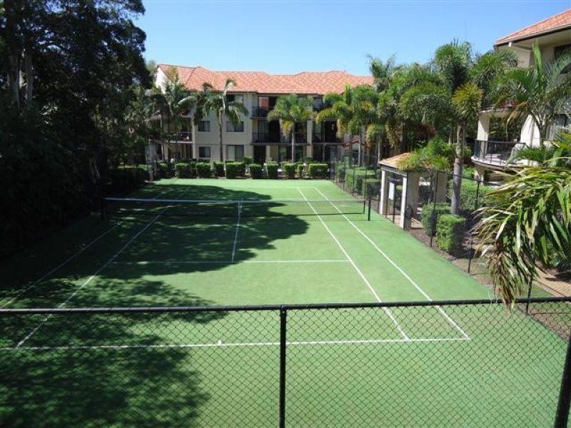 16 Markeri Street, Mermaid Beach QLD 4218