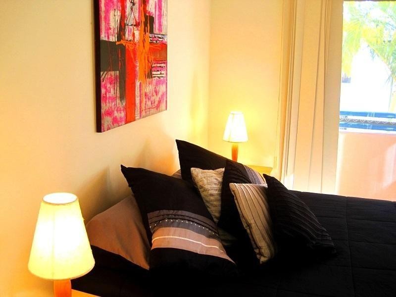 19/10-14  Purli Street, Chevron Island QLD 4217