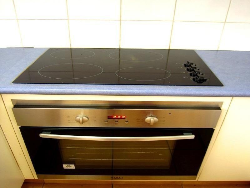 19/10-14  Purli Street, Chevron Island QLD 4217