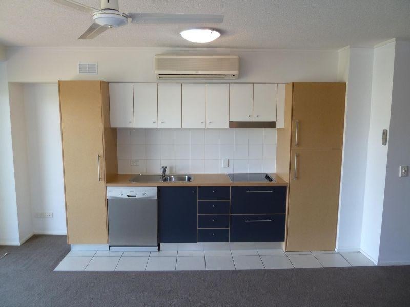 15 Goodwin Street, Kangaroo Point QLD 4169