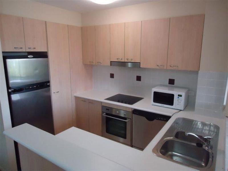 16 Markeri Street, Mermaid Beach QLD 4218