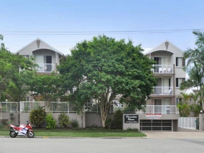 7-9 Illawong, Chevron Island QLD 4217