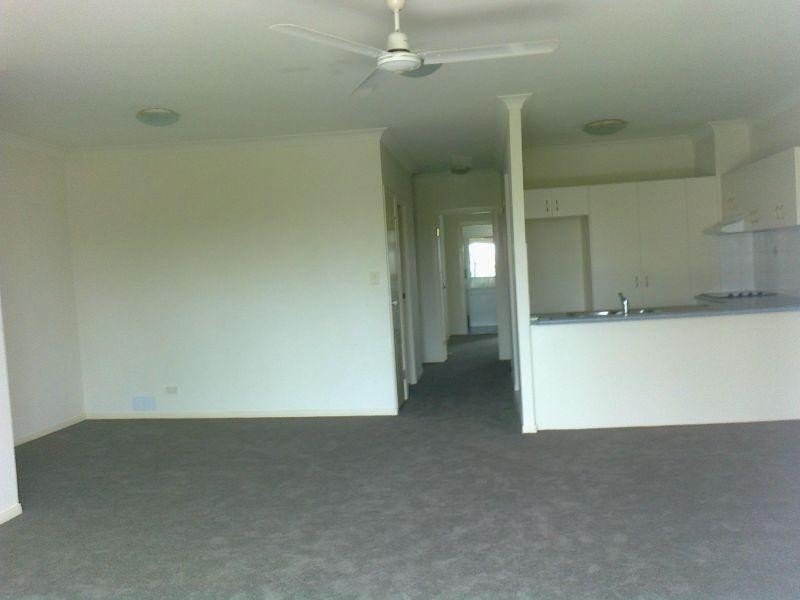 30-36 Burra Street, Chevron Island QLD 4217