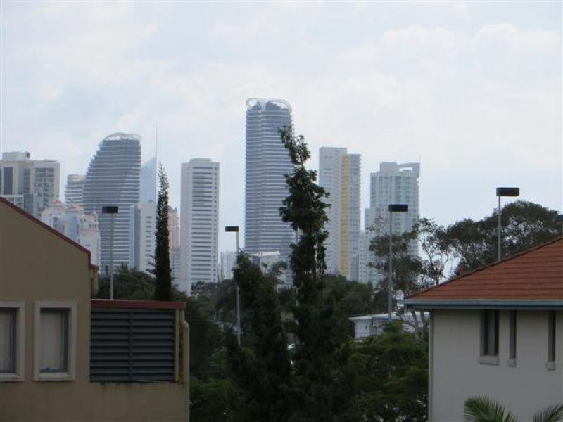 16 Markeri Street, Mermaid Beach QLD 4218