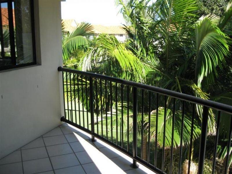 16 Markeri Street, Mermaid Beach QLD 4218