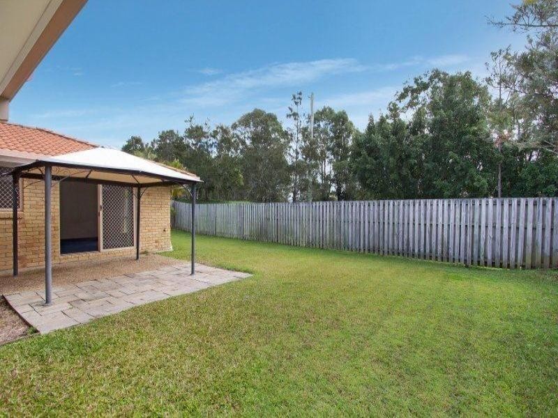 33 Northlakes Drive, Elanora QLD 4221