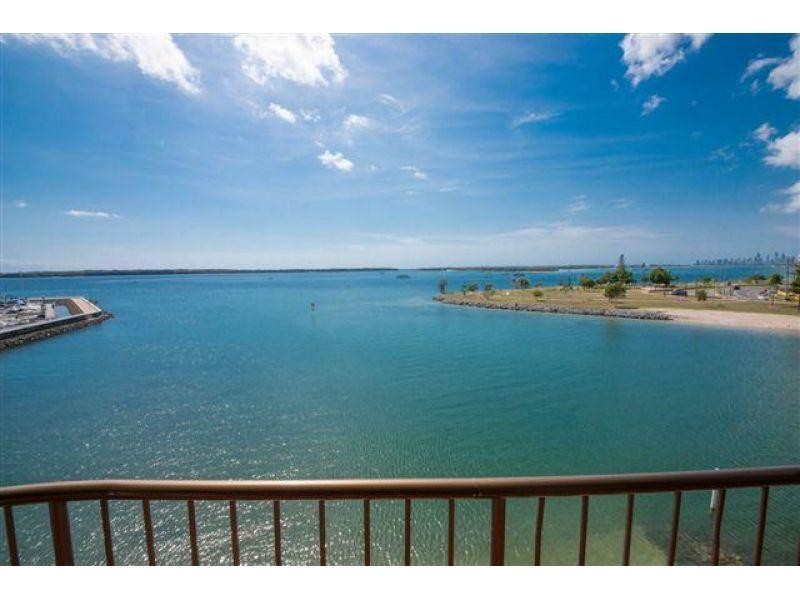 44A 44A/9 Bayview Street, Runaway Bay QLD 4216