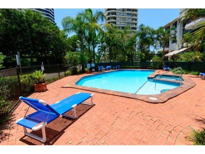 44A 44A/9 Bayview Street, Runaway Bay QLD 4216