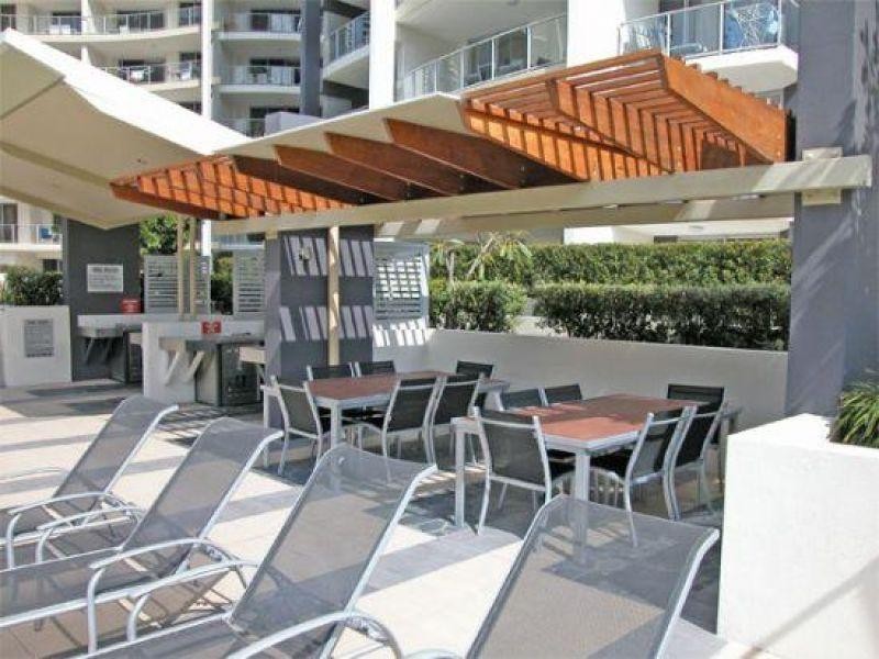21 Cypress Avenue, Surfers Paradise QLD 4217