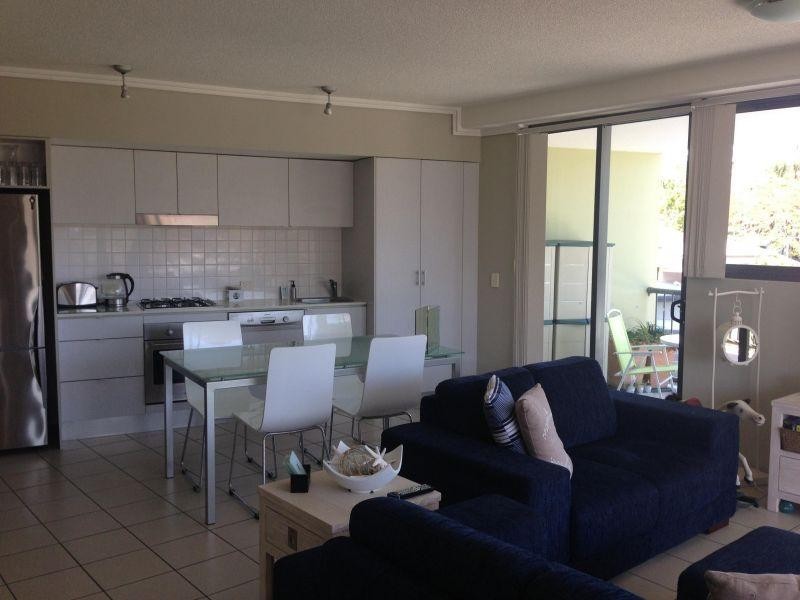 1035/18 Manning Street, Milton QLD 4064