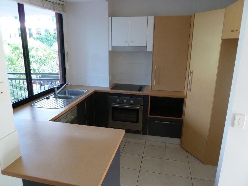 15 Goodwin Street, Kangaroo Point QLD 4169