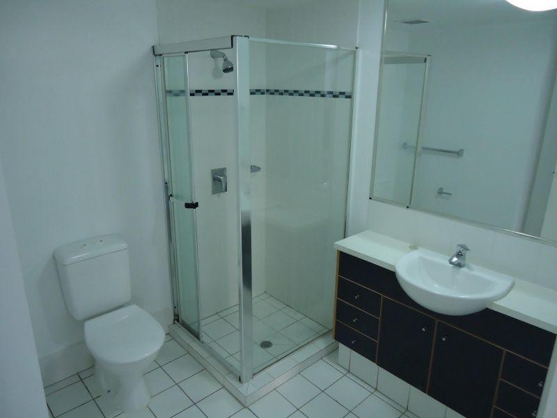 15 Goodwin Street, Kangaroo Point QLD 4169