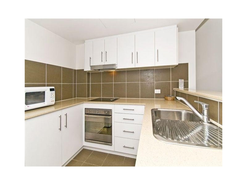 1128/1 Ocean Street, Burleigh Heads QLD 4220