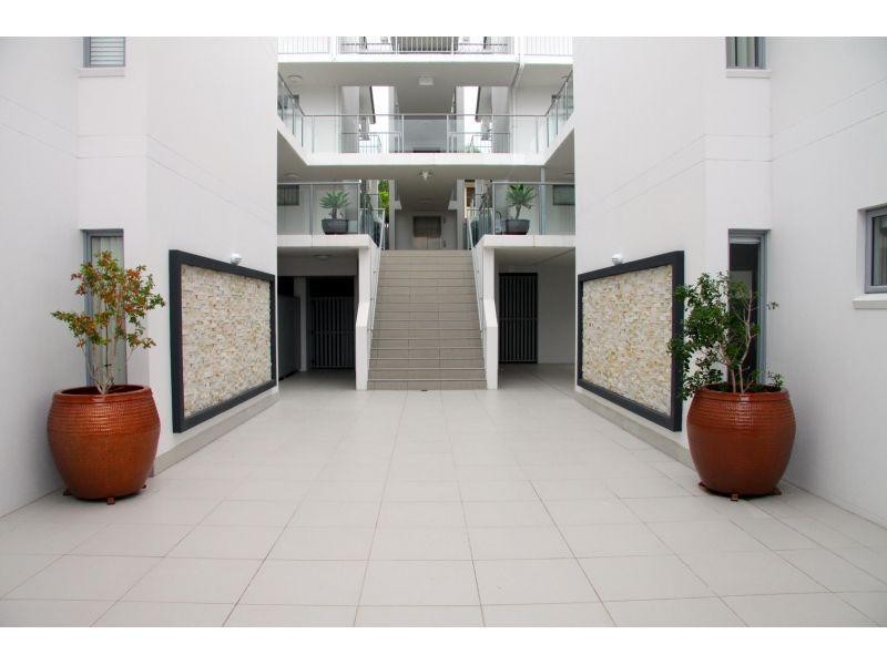 6/40-52 Primary School Court, Maroochydore QLD 4558