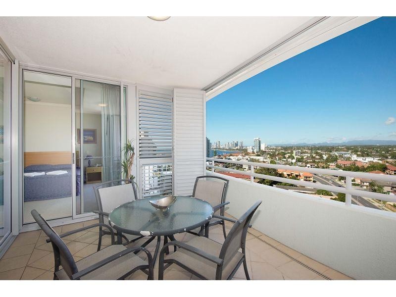 402/360 Marine Parade, Labrador QLD 4215