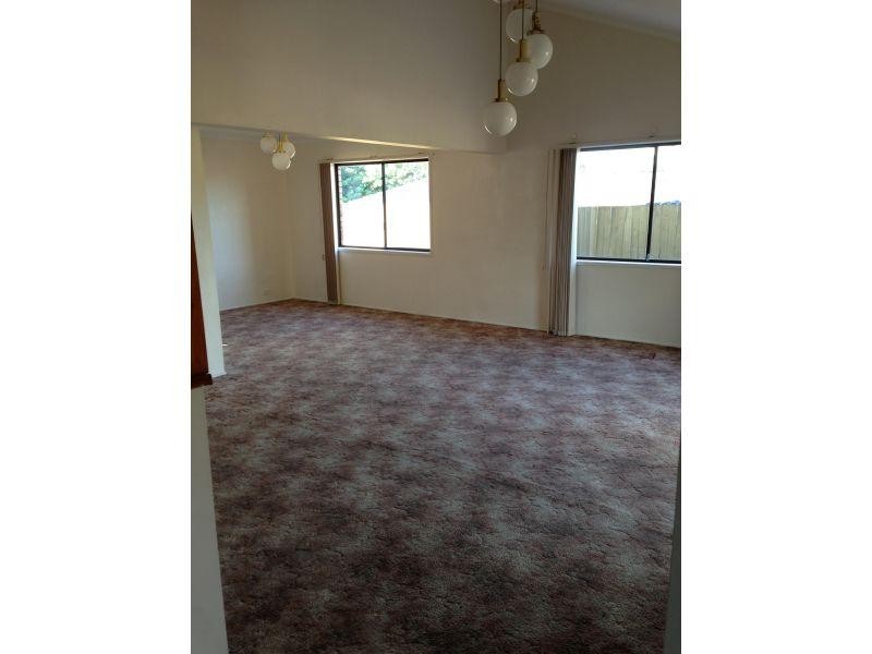 5 Petherbridge Avenue, Merrimac QLD 4226