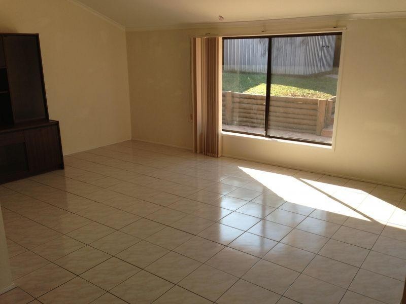 5 Petherbridge Avenue, Merrimac QLD 4226