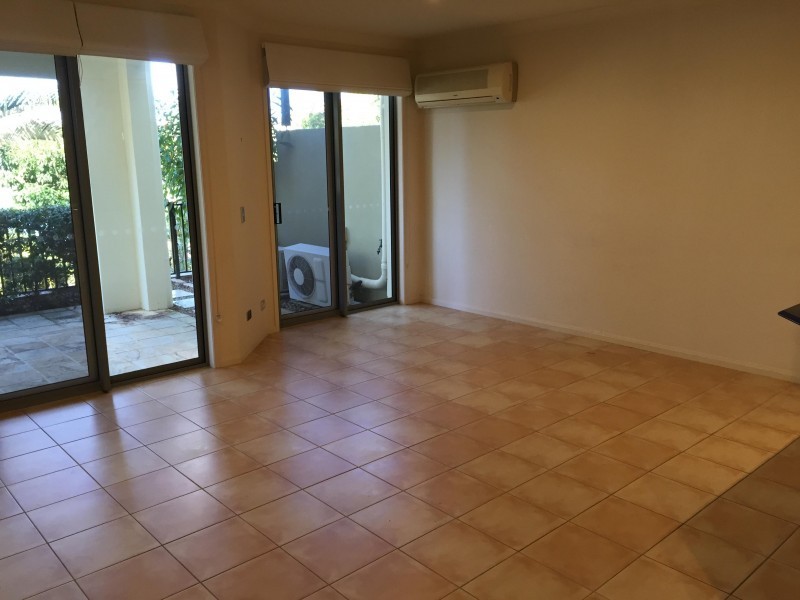 1/1018 The Cove Crescent, Carrara QLD 4211