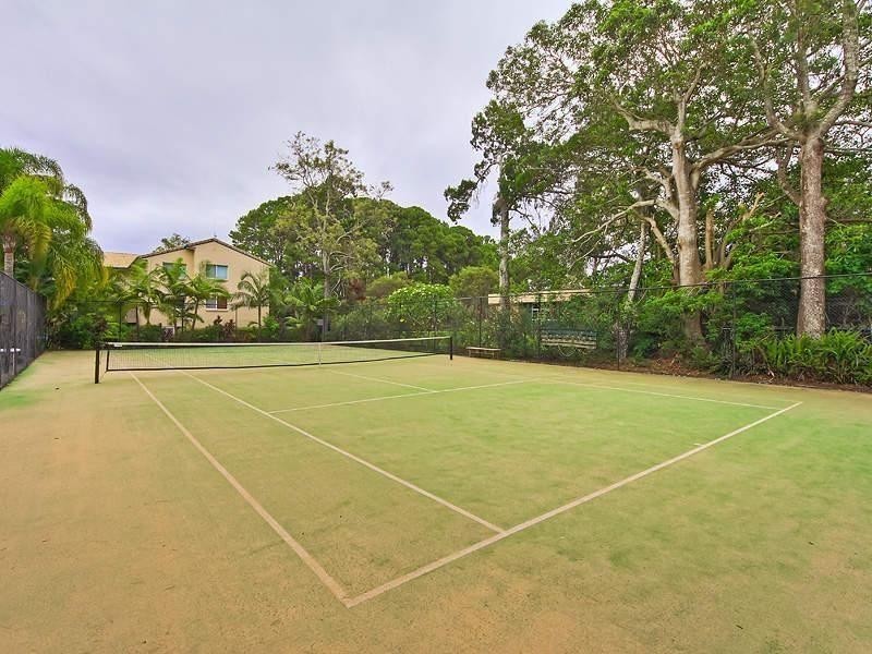 1 West Burleigh Rd, Burleigh Heads QLD 4220