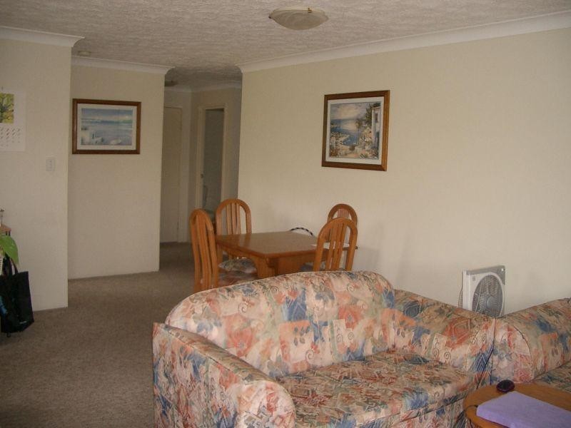 Unit/18/16-26 Waverley Street, Southport QLD 4215