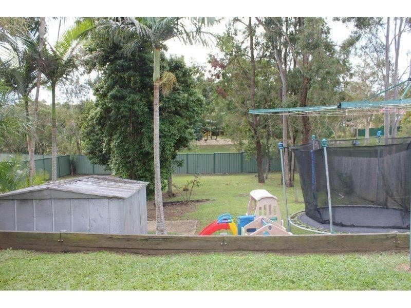 2 Blackthorn Crescent, Shailer Park QLD 4128