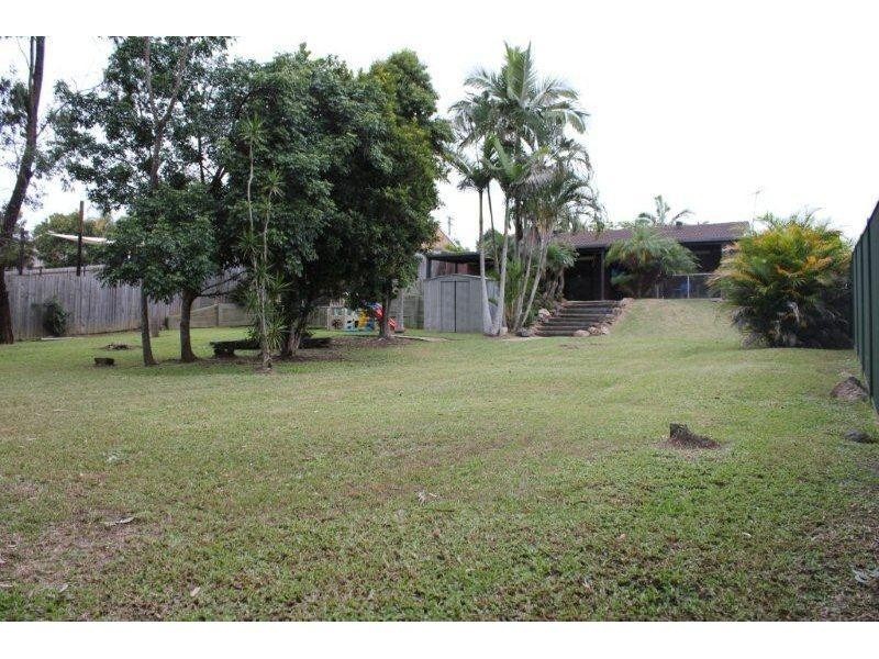 2 Blackthorn Crescent, Shailer Park QLD 4128