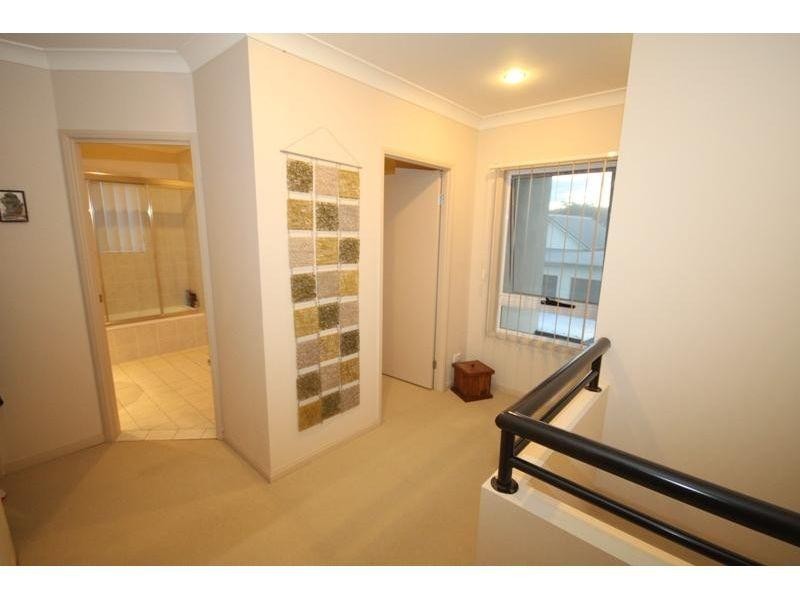 96/1 Sauvignon Parade, Upper Coomera QLD 4209