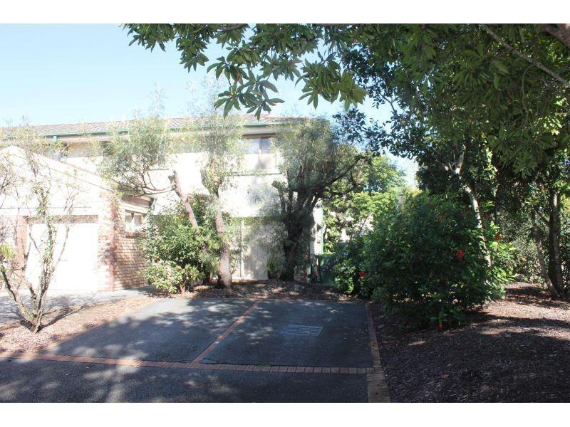 2 Koala Town Road, Upper Coomera QLD 4209