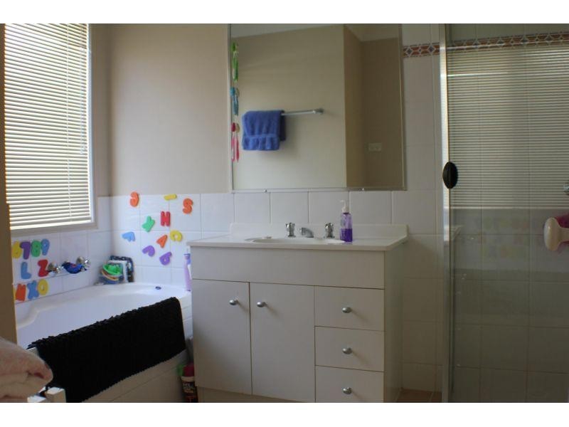 21/8a Clydesdale Drive, Upper Coomera QLD 4209