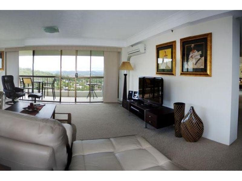 60/45 Hayle Street, Burleigh Heads QLD 4220
