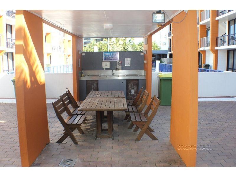23/2877 Gold Coast Highway, Surfers Paradise QLD 4217
