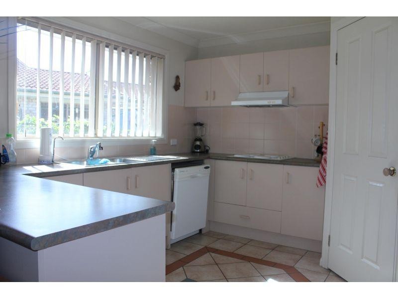 19/4  KoalaTown Rd, Upper Coomera QLD 4209