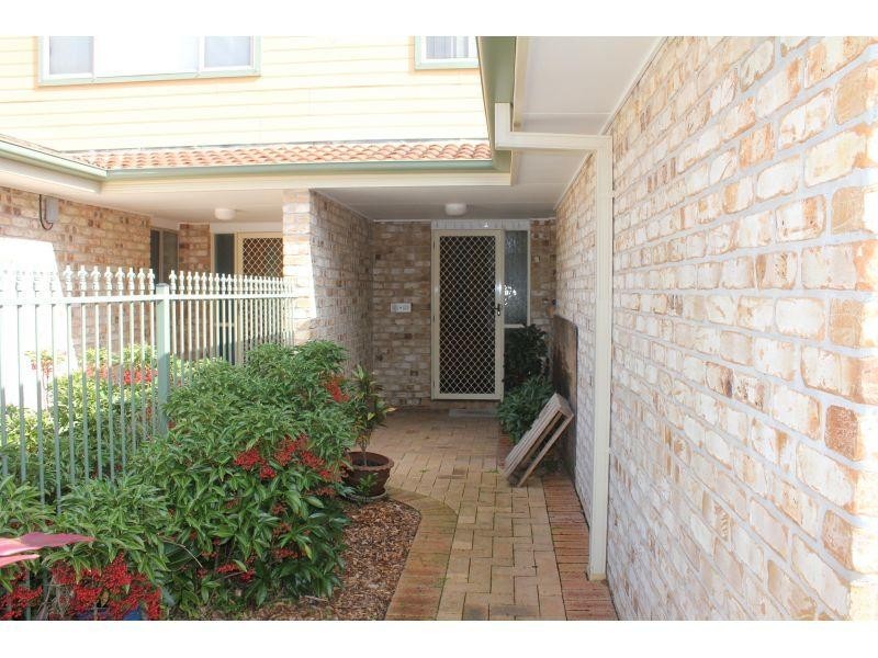 19/4  KoalaTown Rd, Upper Coomera QLD 4209