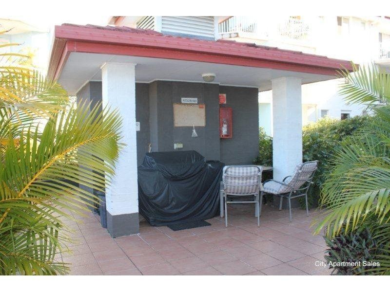 19/75 Bayview Street, Runaway Bay QLD 4216