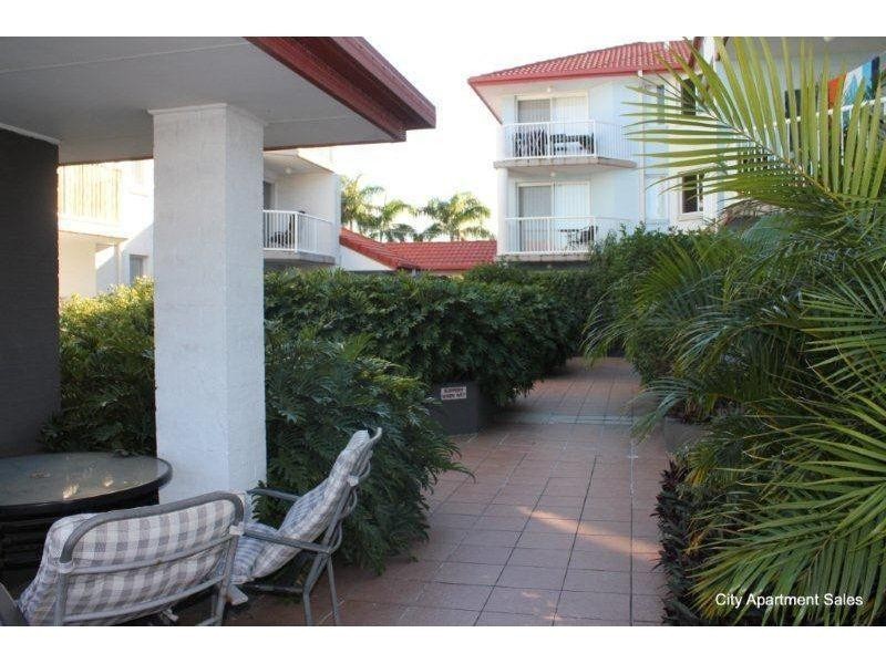 19/75 Bayview Street, Runaway Bay QLD 4216