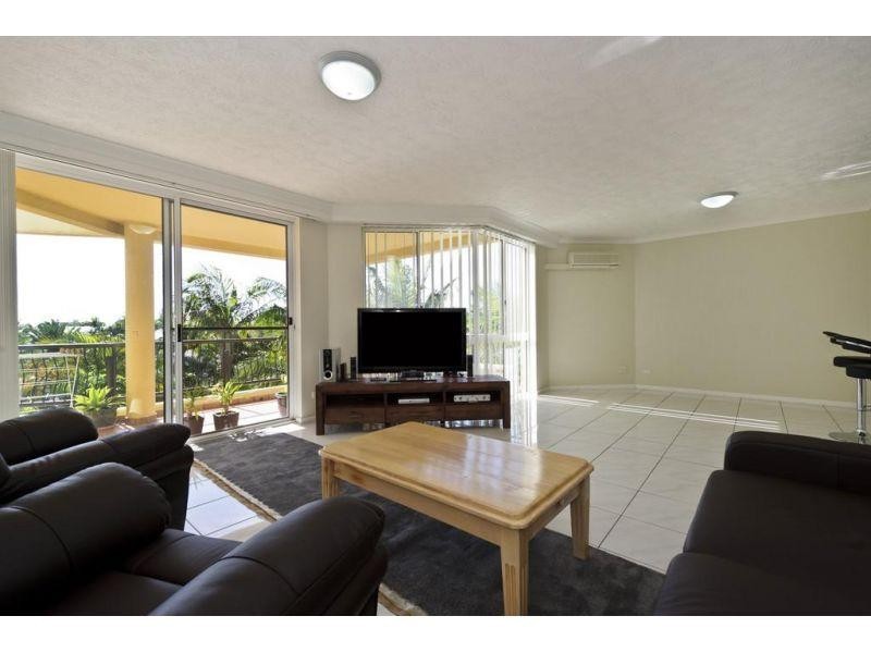 33/41a Broadwater Street, Runaway Bay QLD 4216