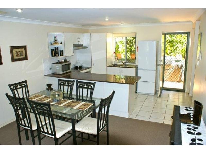 35 Miawela Street, Norman Park QLD 4170